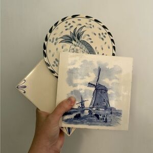 Set of 3 vintage tiles / trivets 

Windmill pineapple